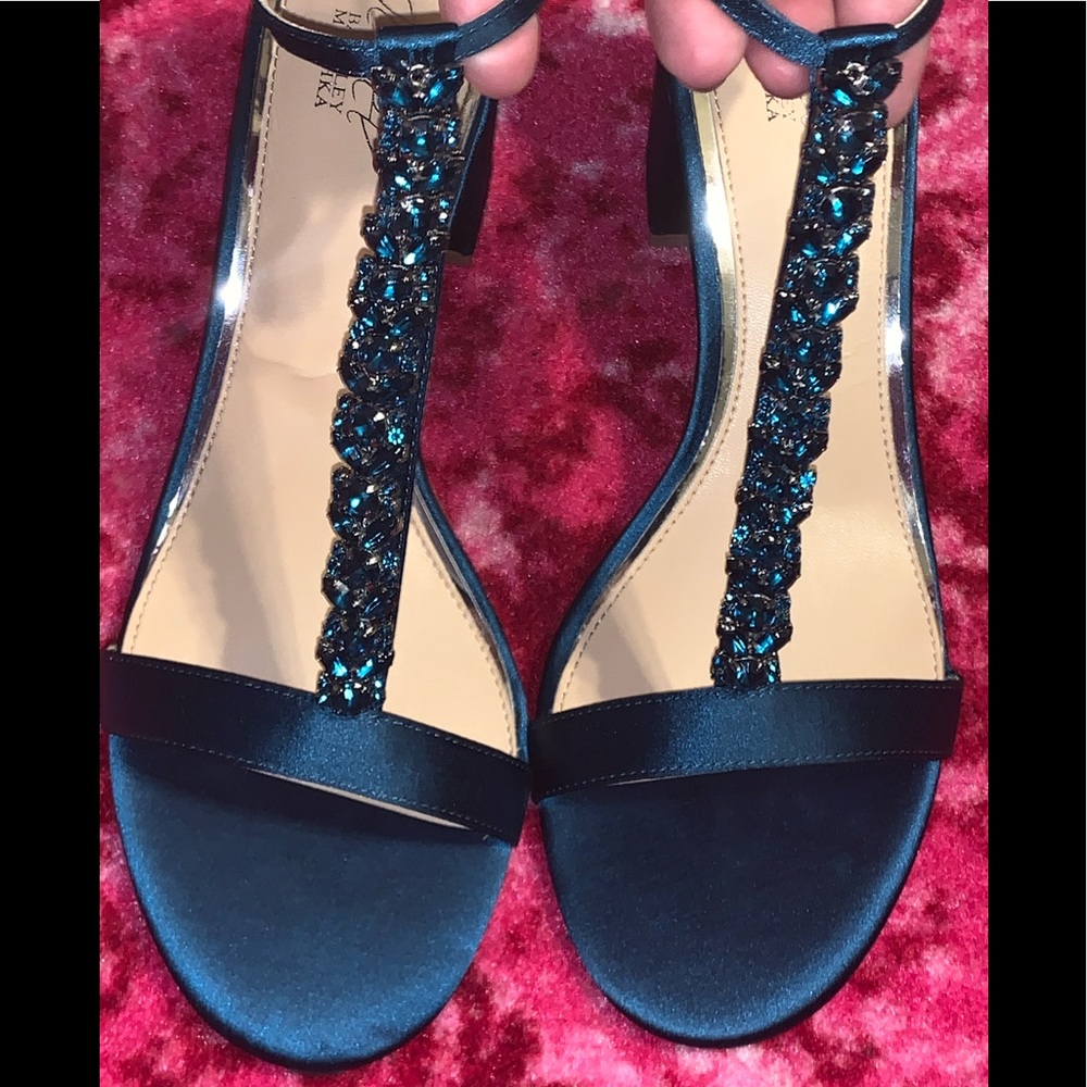 Jewel by Badgley Mischka “Lindsey”